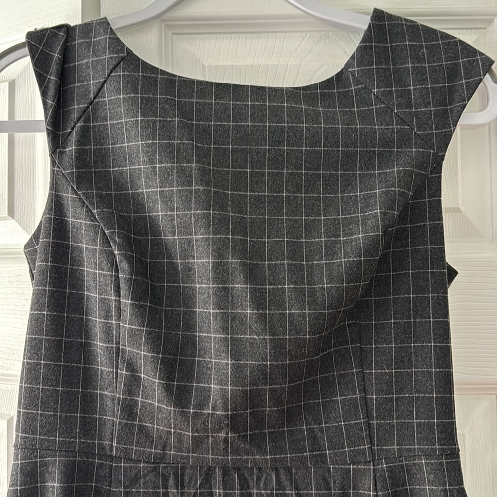 Banana Republic Windowpane, Cap Sleeve Sheath Dress